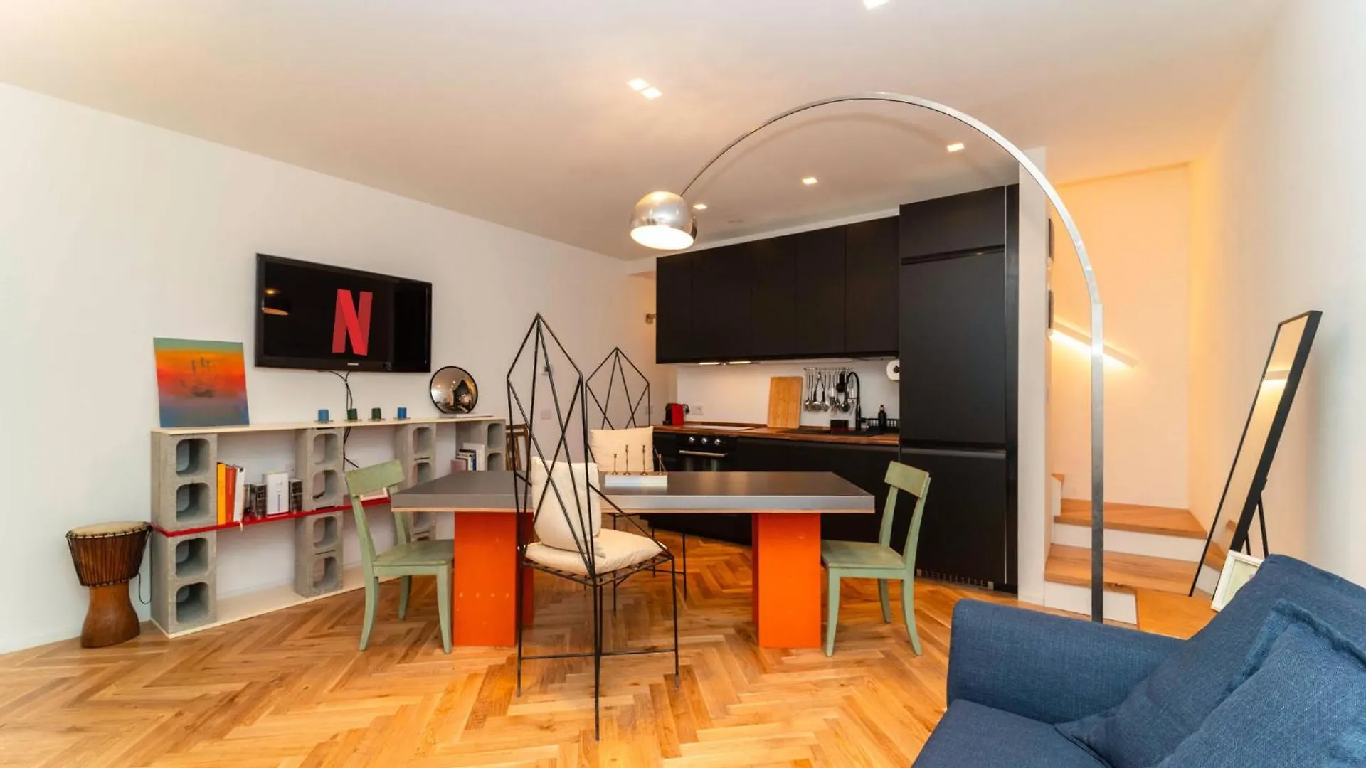 Nivola House, Bilocale Su Tre Livelli E Terrazzo Appartement Milaan